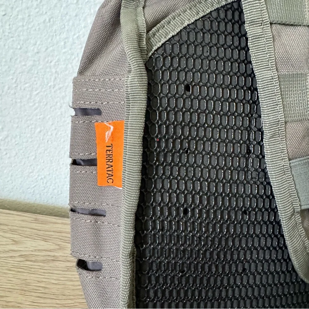 Terratac Tactical Chest Shoulder Crossbody Sling Bag Pack Outdoor Travel‎ Hiking